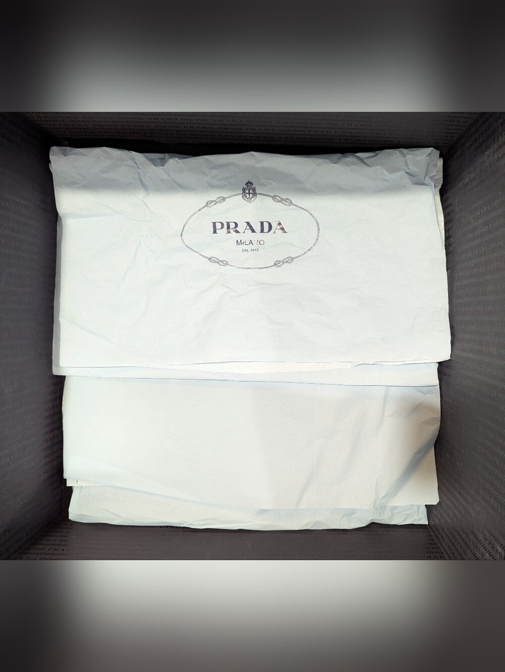 Large Prada Box - Picture 2 of 2